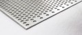 AL PLECH DIEROVANÝ 2x1000x2000 mm ŠTVOREC QG5x5 rozostup 8 